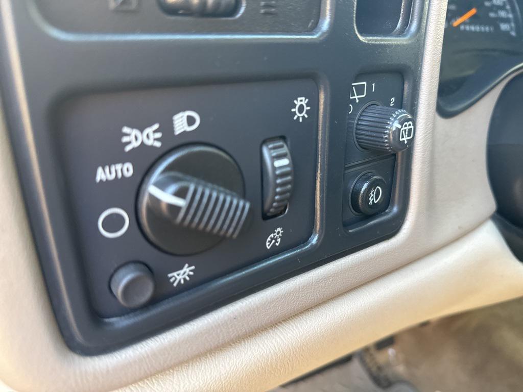 used 2006 Chevrolet Tahoe car, priced at $9,987