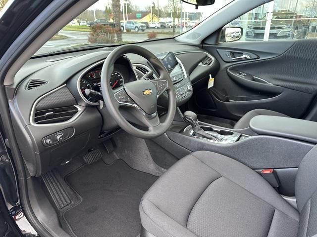 new 2024 Chevrolet Malibu car, priced at $25,800