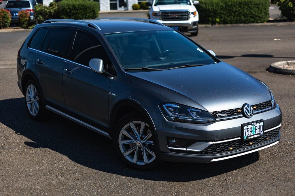 used 2017 Volkswagen Golf Alltrack car, priced at $15,159