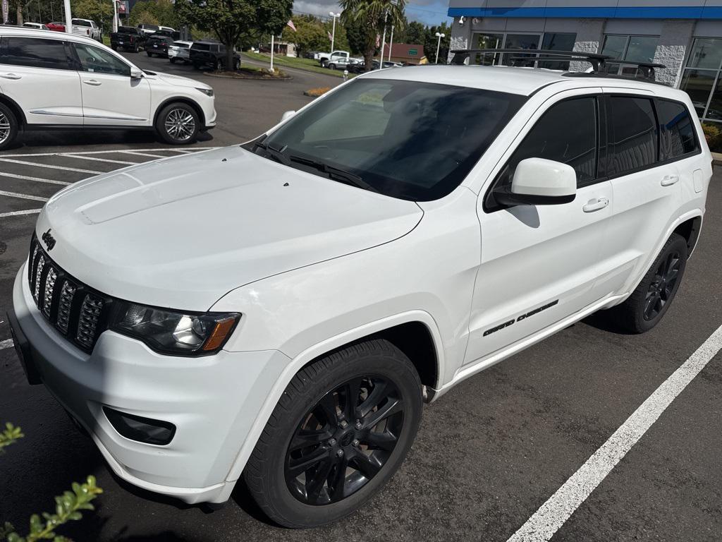 used 2017 Jeep Grand Cherokee car, priced at $17,313
