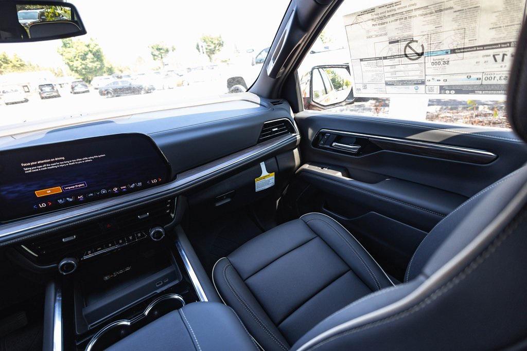 new 2025 Chevrolet Tahoe car, priced at $76,994