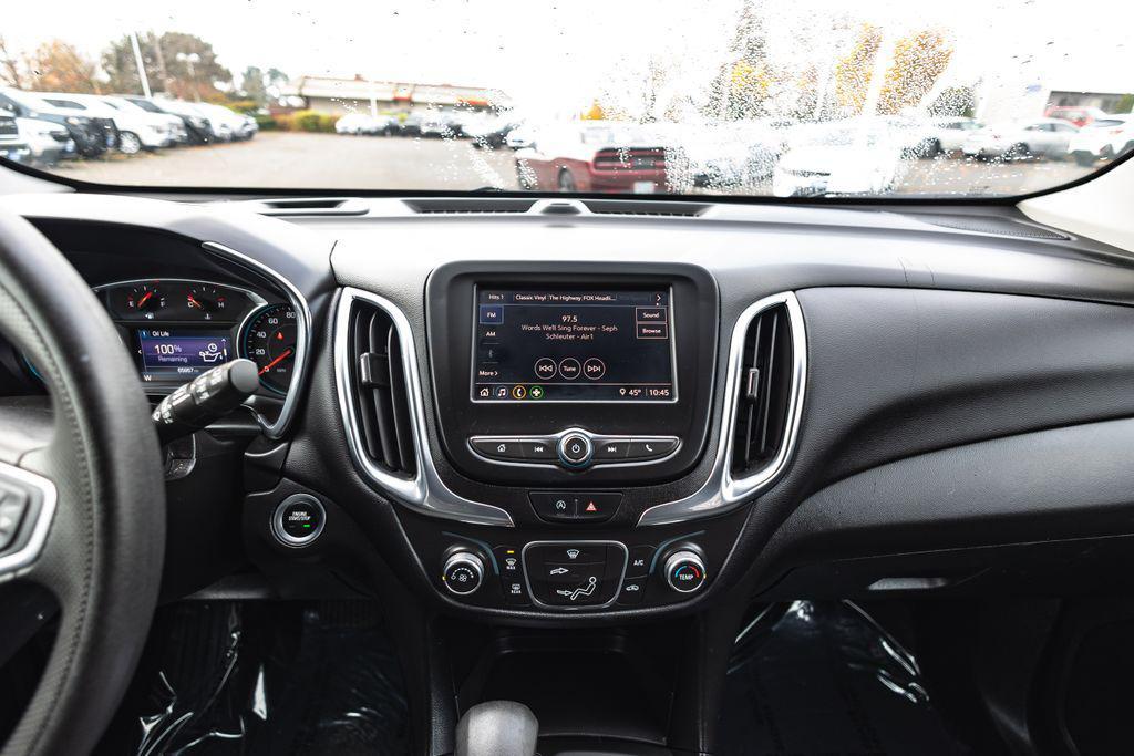 used 2022 Chevrolet Equinox car, priced at $17,200