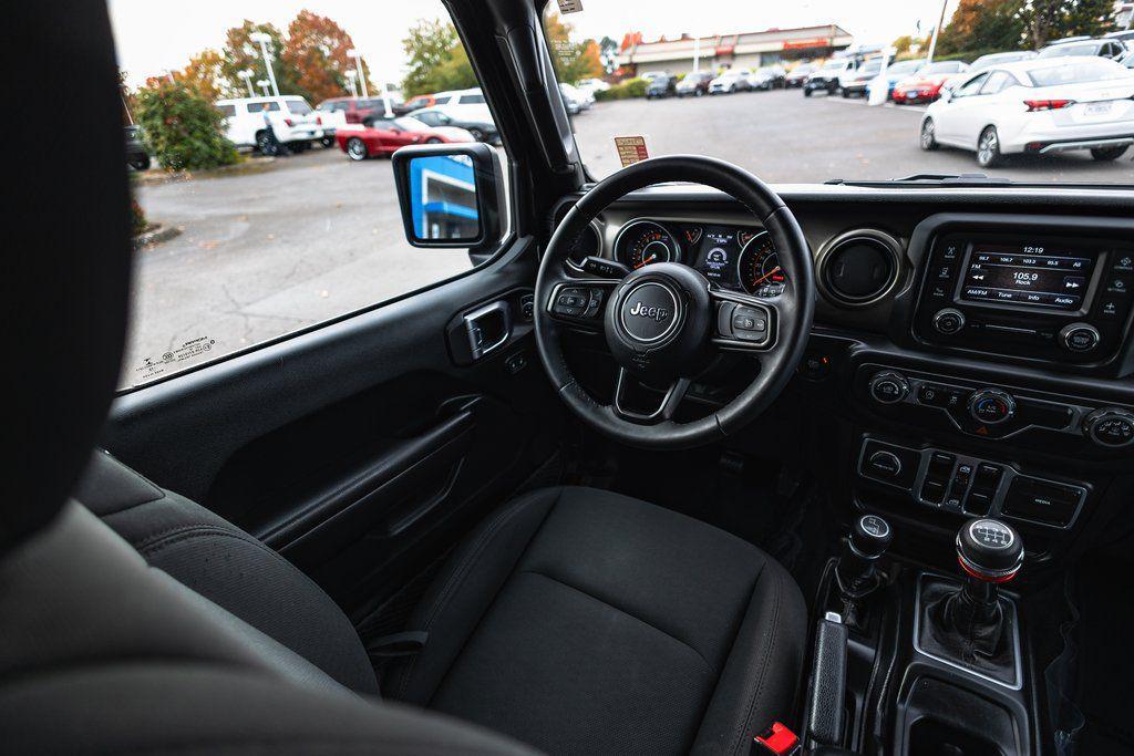 used 2018 Jeep Wrangler Unlimited car, priced at $21,811