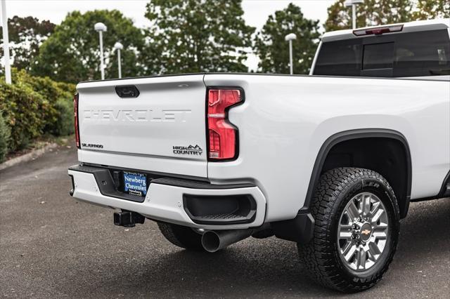 new 2025 Chevrolet Silverado 3500 car, priced at $86,194