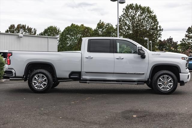 new 2025 Chevrolet Silverado 3500 car, priced at $86,194