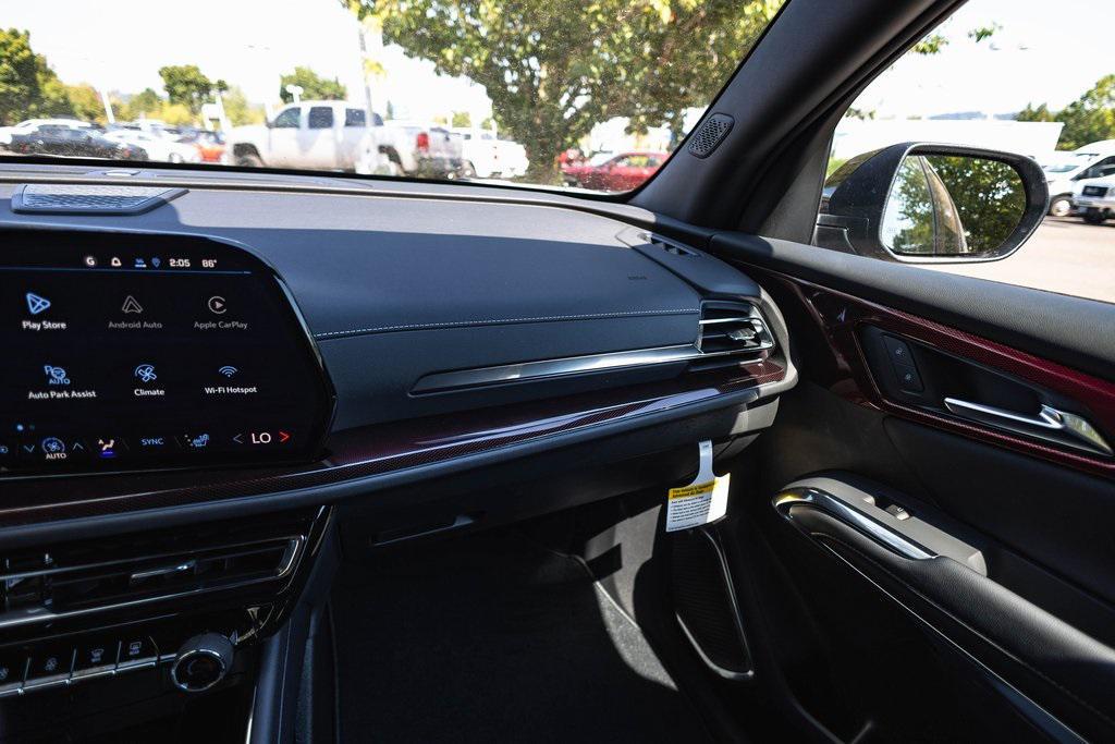 new 2026 Chevrolet Traverse car, priced at $55,999
