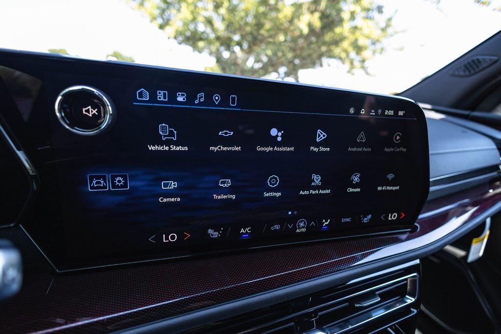 new 2026 Chevrolet Traverse car, priced at $55,999