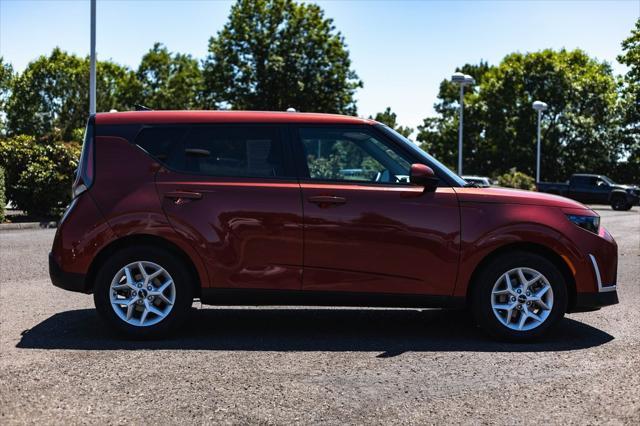 used 2024 Kia Soul car, priced at $17,490