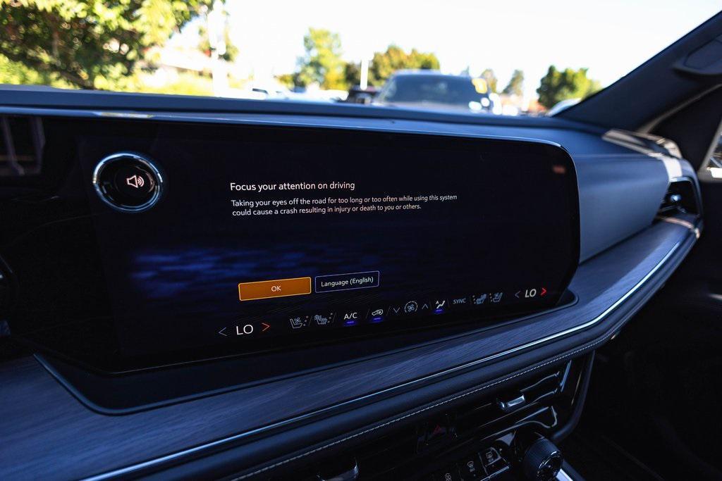 new 2025 Chevrolet Suburban car, priced at $74,777