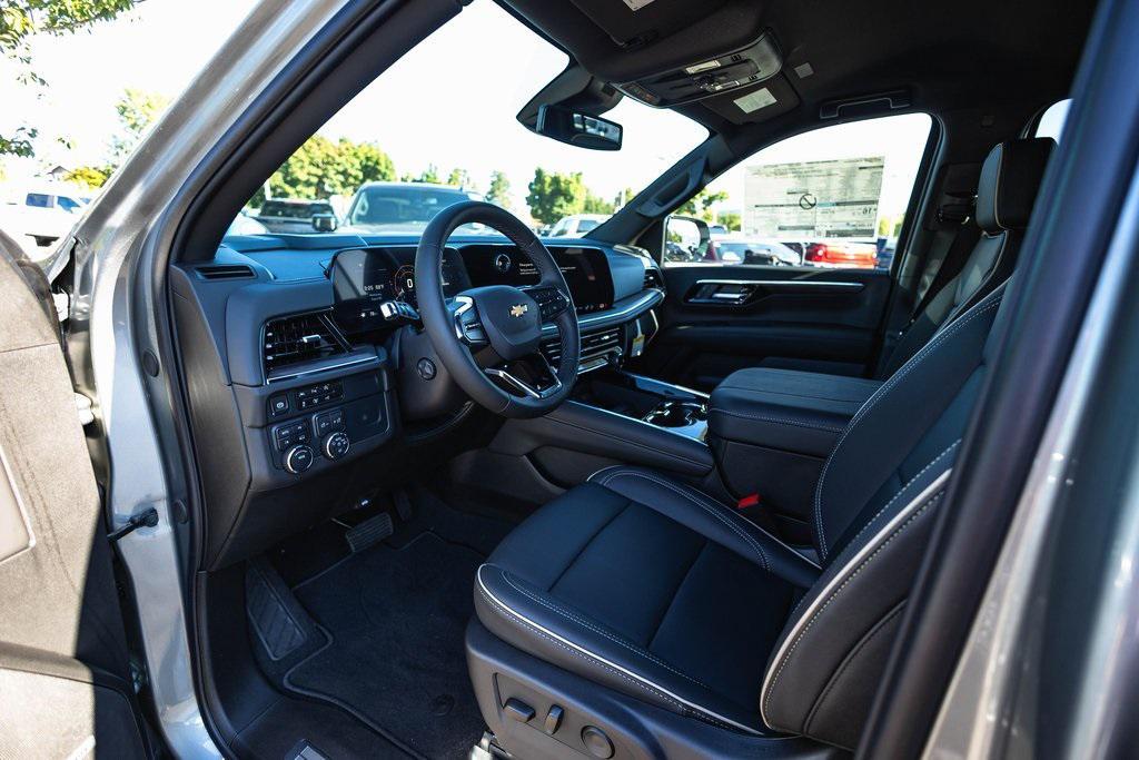 new 2025 Chevrolet Suburban car, priced at $74,777