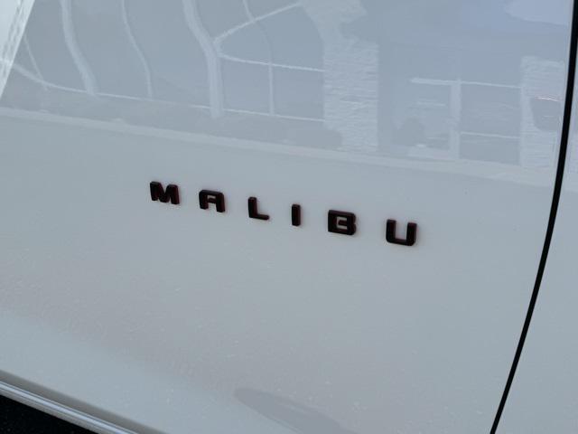 new 2025 Chevrolet Malibu car, priced at $29,999