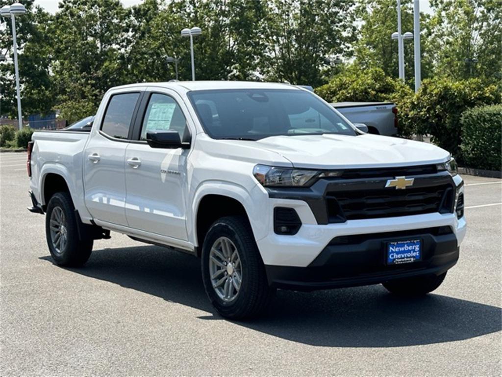 new 2024 Chevrolet Colorado car, priced at $32,997