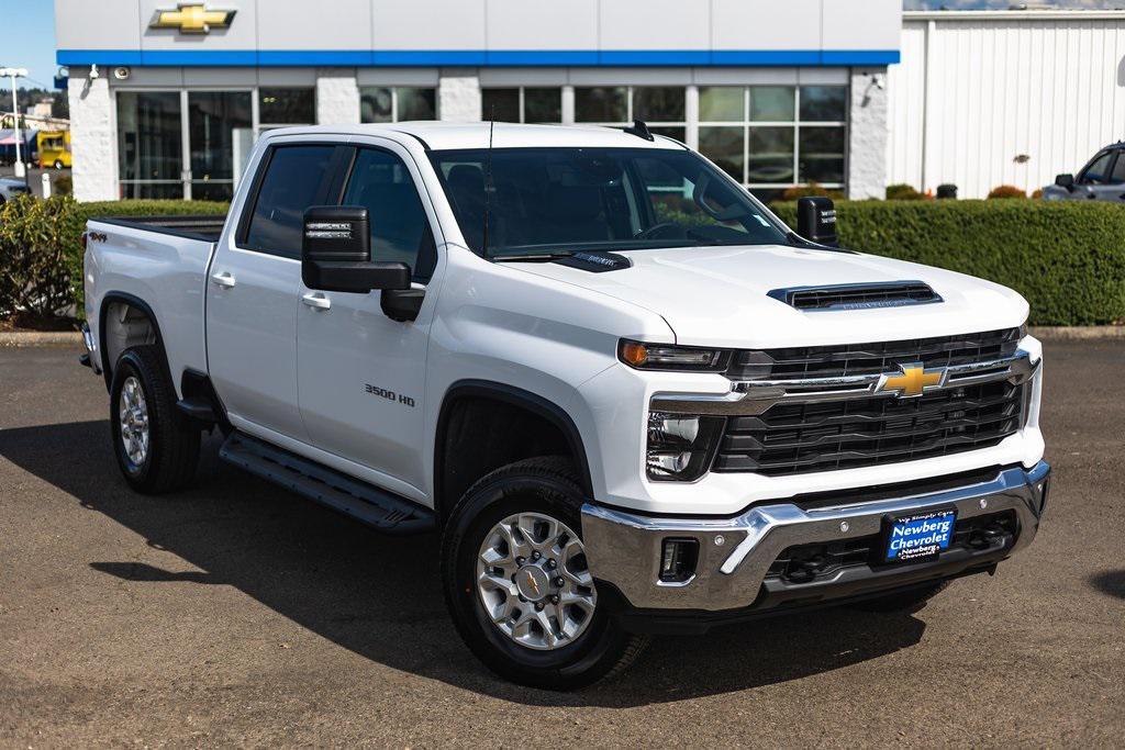 new 2025 Chevrolet Silverado 3500 car, priced at $68,977
