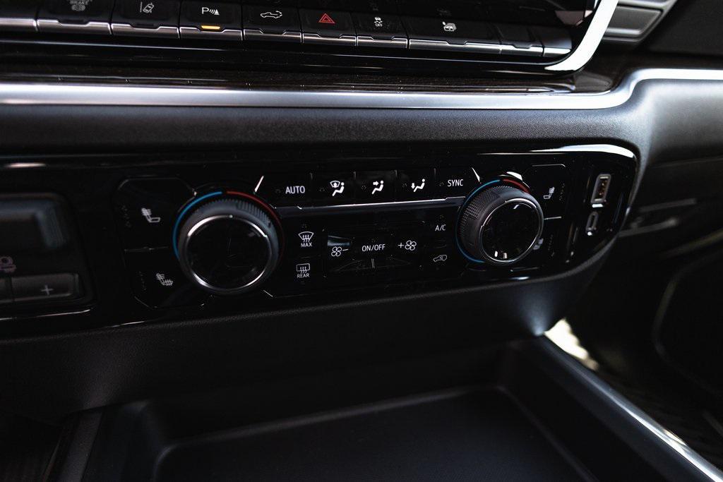 new 2025 Chevrolet Silverado 3500 car, priced at $68,977