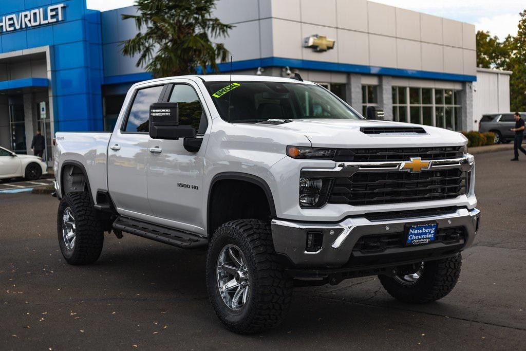 new 2025 Chevrolet Silverado 3500 car, priced at $85,395