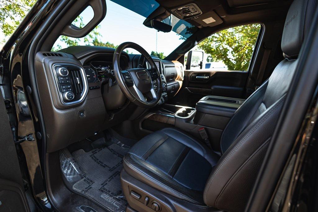 used 2022 GMC Sierra 2500 car, priced at $56,198