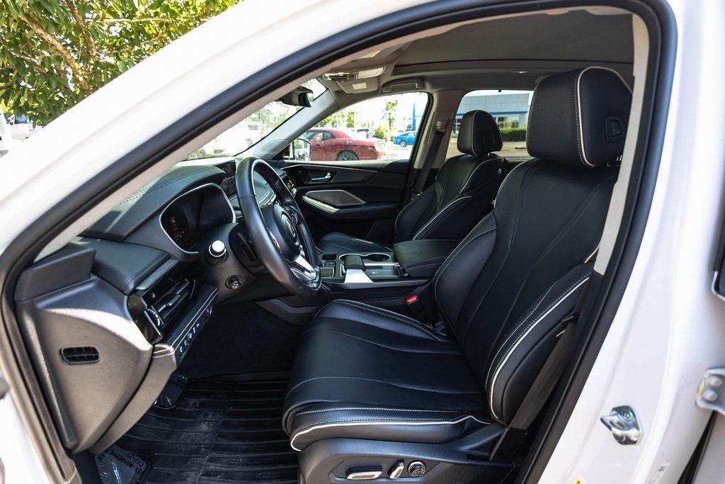used 2024 Acura MDX car, priced at $51,597