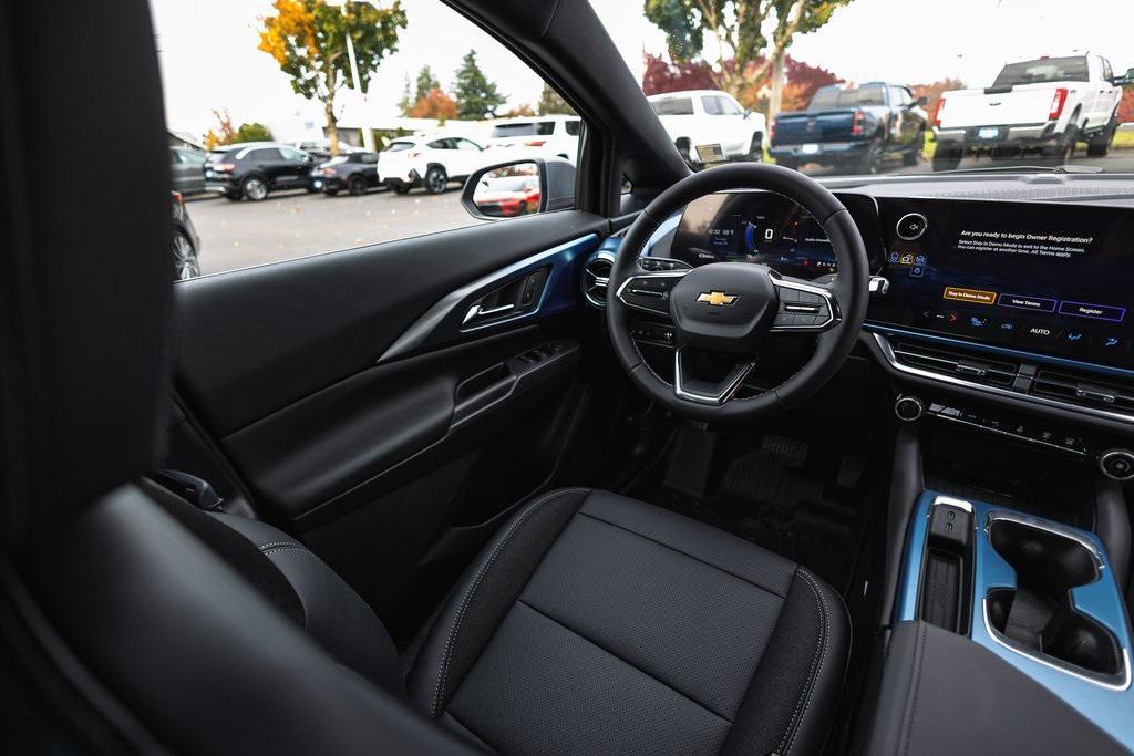 new 2026 Chevrolet Equinox EV car