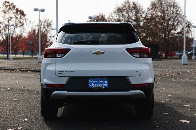 new 2025 Chevrolet TrailBlazer car, priced at $28,977