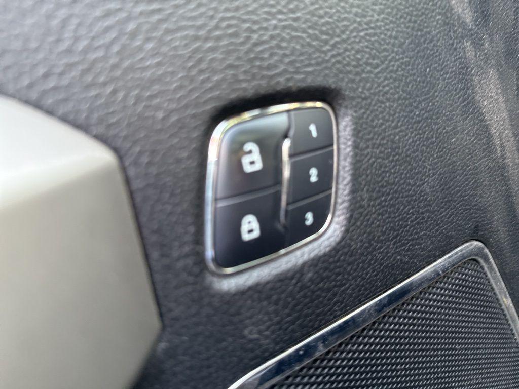 used 2018 Ford F-150 car, priced at $15,000