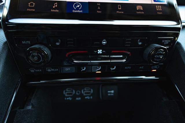 used 2022 Jeep Grand Cherokee car, priced at $30,116