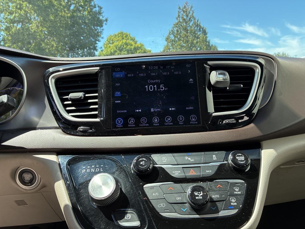 used 2017 Chrysler Pacifica car, priced at $10,000