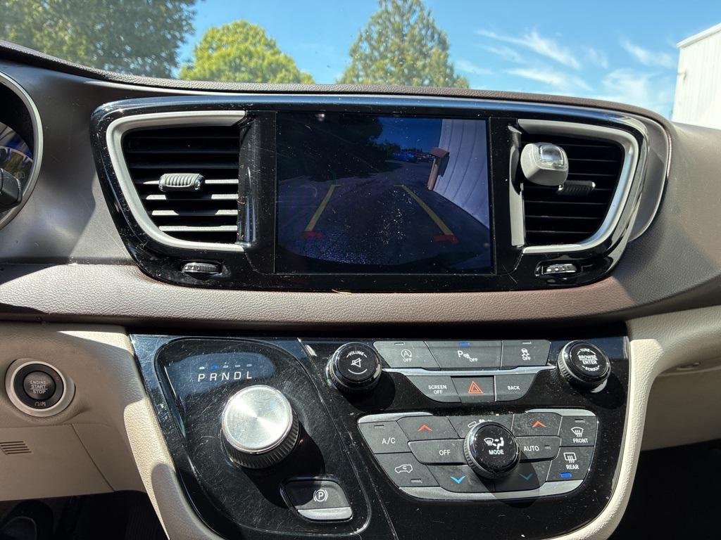 used 2017 Chrysler Pacifica car, priced at $10,000