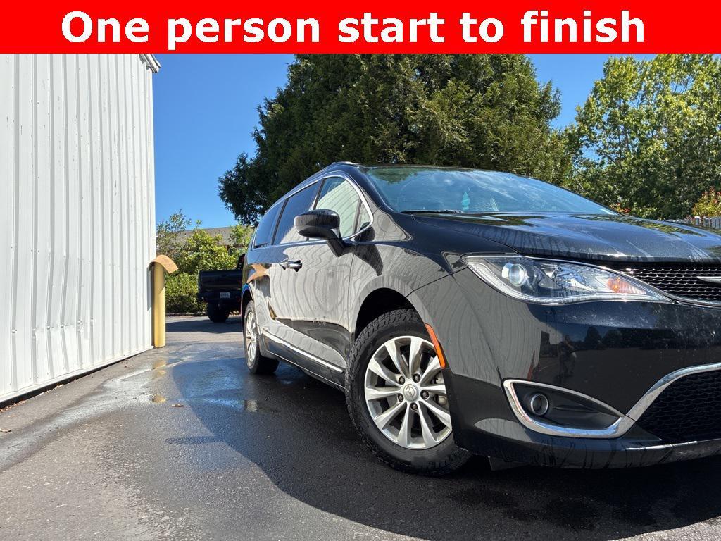 used 2017 Chrysler Pacifica car, priced at $10,000