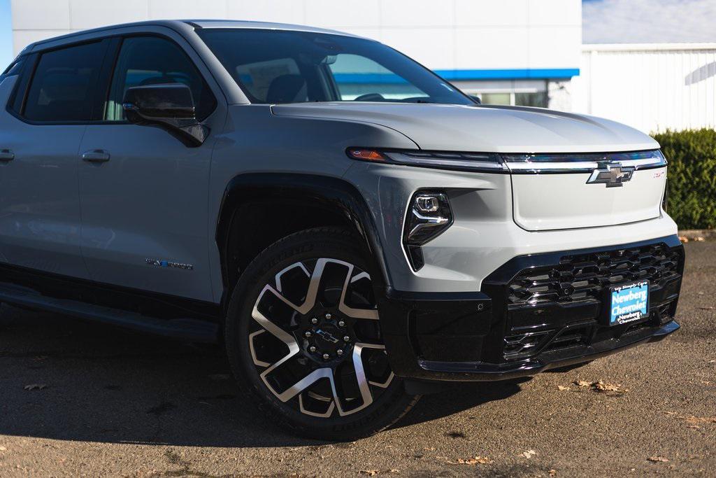 new 2025 Chevrolet Silverado EV car, priced at $91,977
