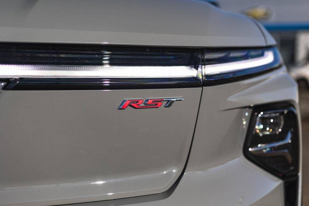 new 2025 Chevrolet Silverado EV car, priced at $91,977