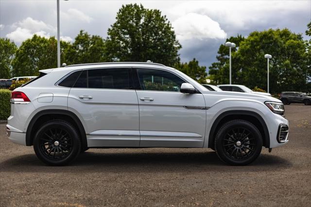 used 2022 Volkswagen Atlas Cross Sport car, priced at $29,400