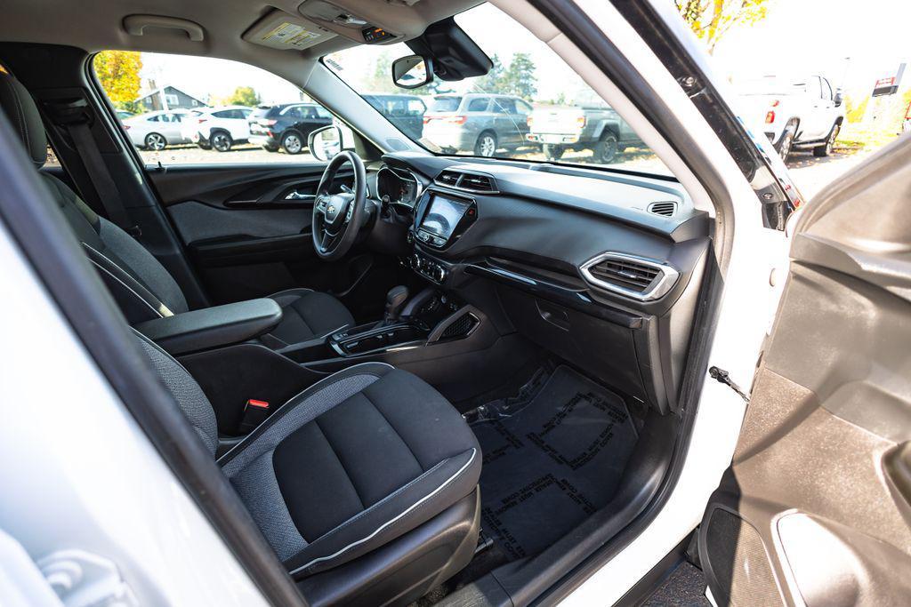 used 2023 Chevrolet TrailBlazer car, priced at $18,587