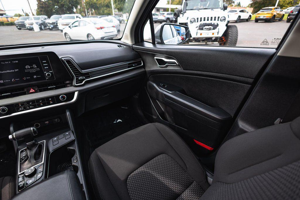 used 2024 Kia Sportage car, priced at $20,356