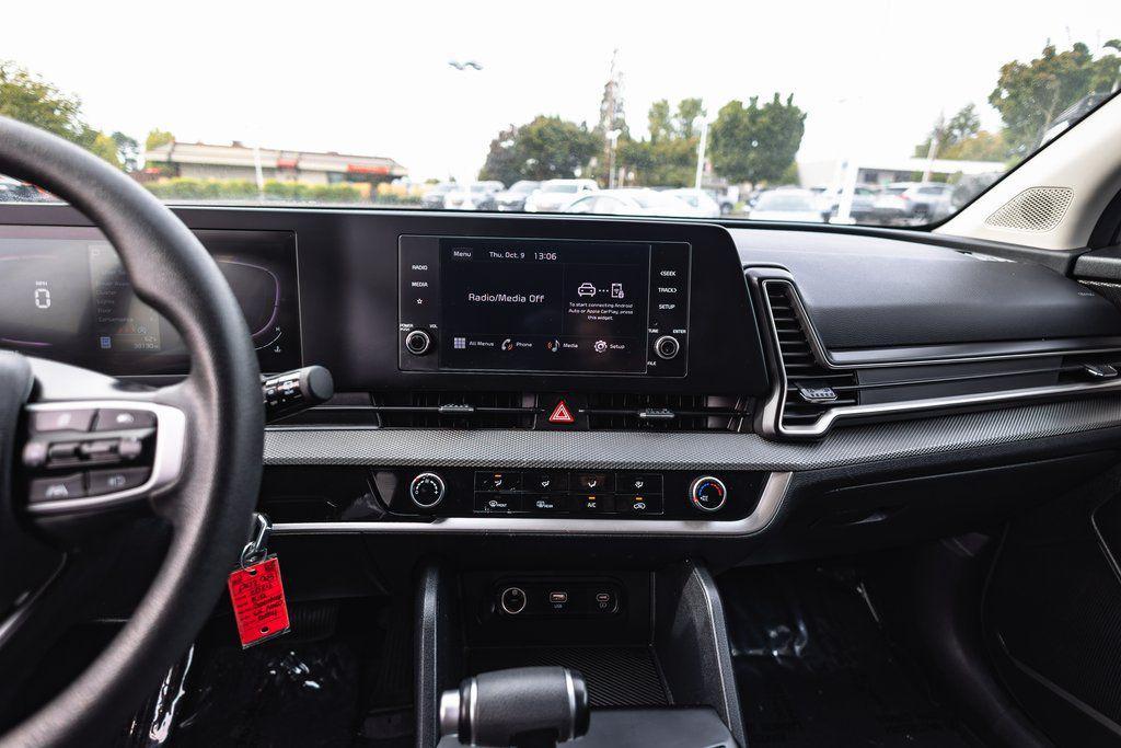 used 2024 Kia Sportage car, priced at $20,356