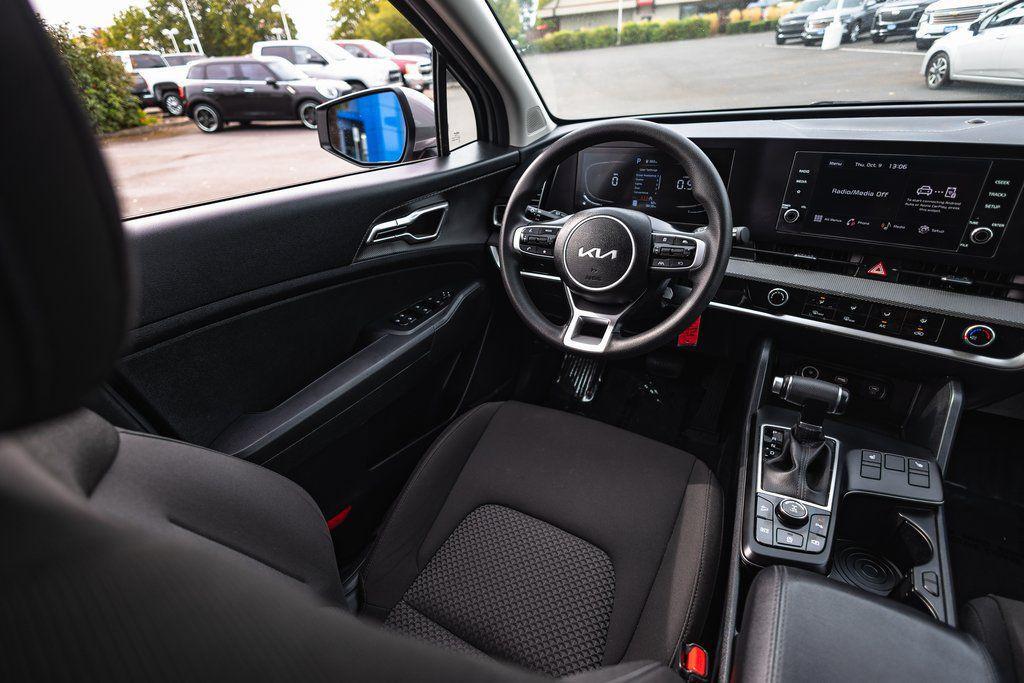 used 2024 Kia Sportage car, priced at $20,356