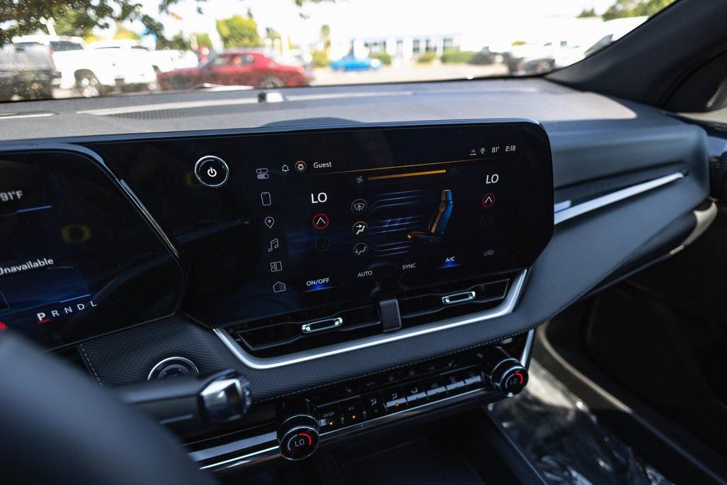 new 2025 Chevrolet Equinox car, priced at $33,977