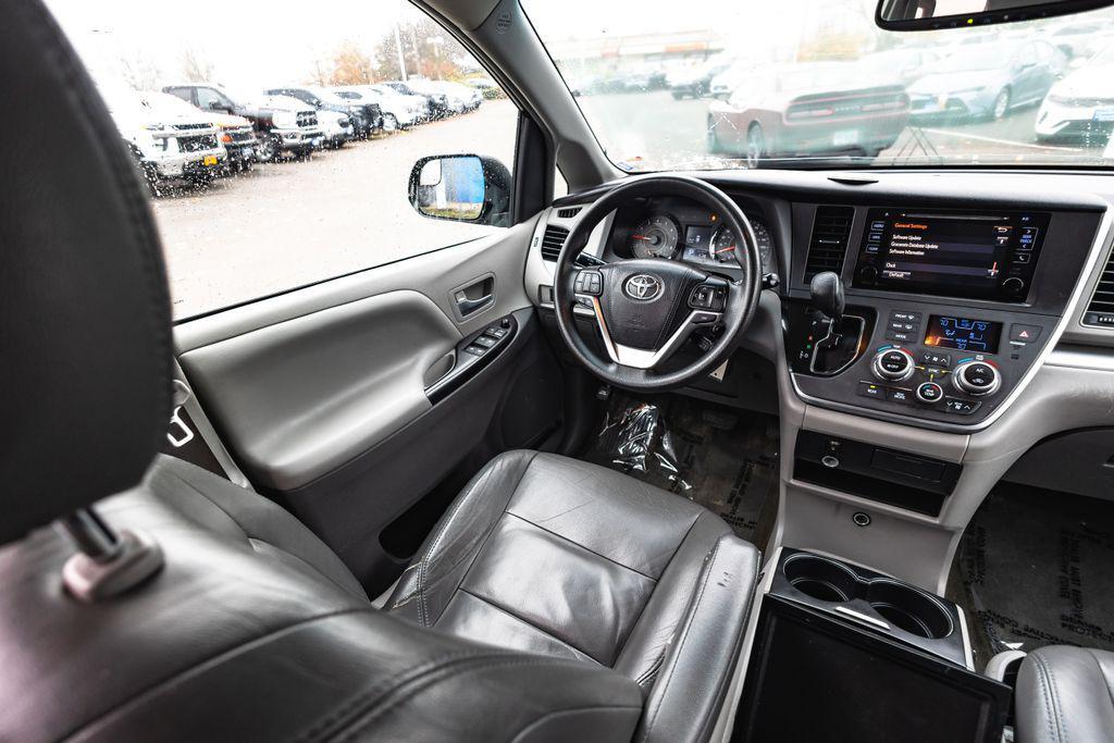 used 2015 Toyota Sienna car, priced at $11,790