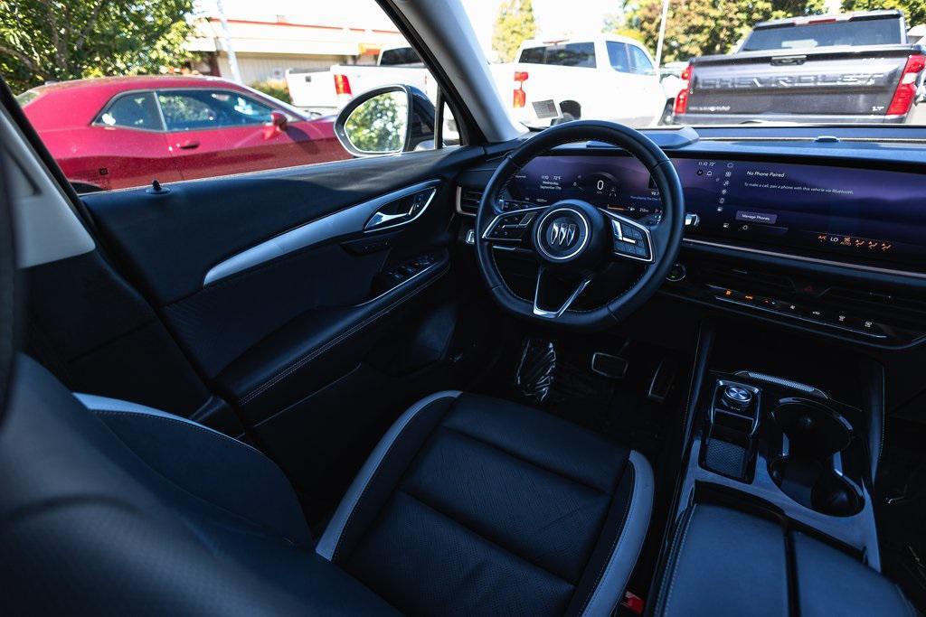 used 2024 Buick Envision car, priced at $26,624