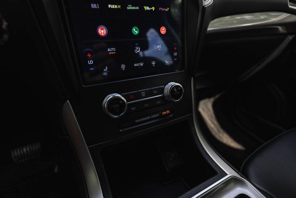 used 2024 Ford Edge car, priced at $21,999