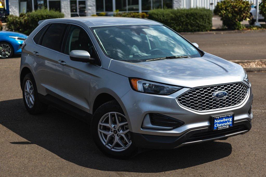 used 2024 Ford Edge car, priced at $21,999
