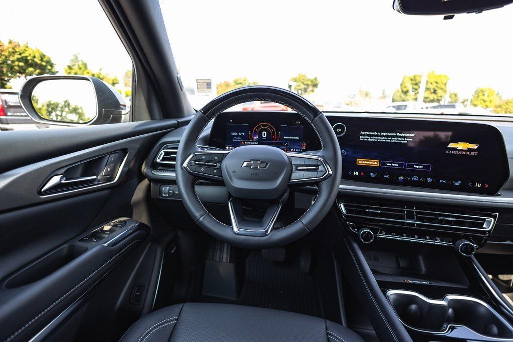 new 2026 Chevrolet Traverse car, priced at $50,777