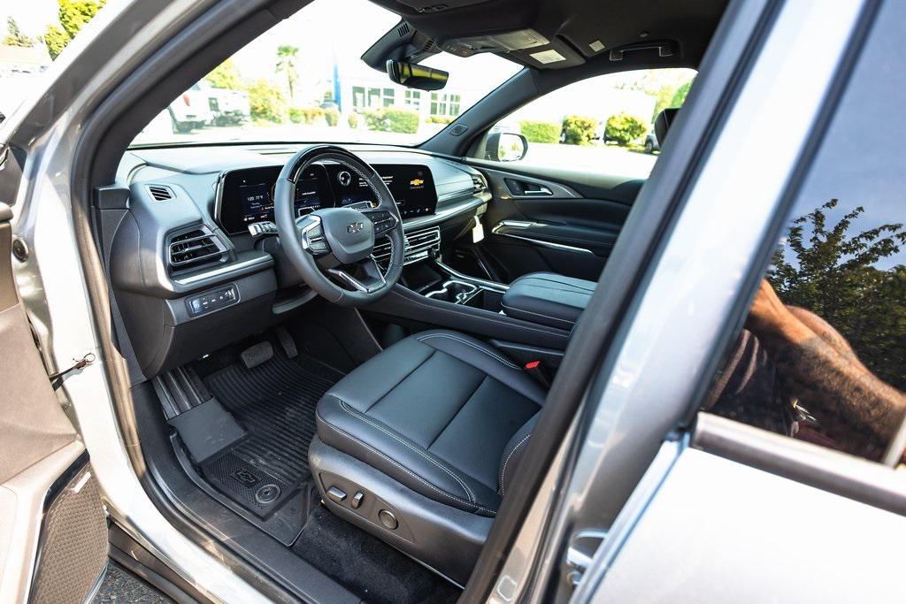 new 2026 Chevrolet Traverse car, priced at $50,777