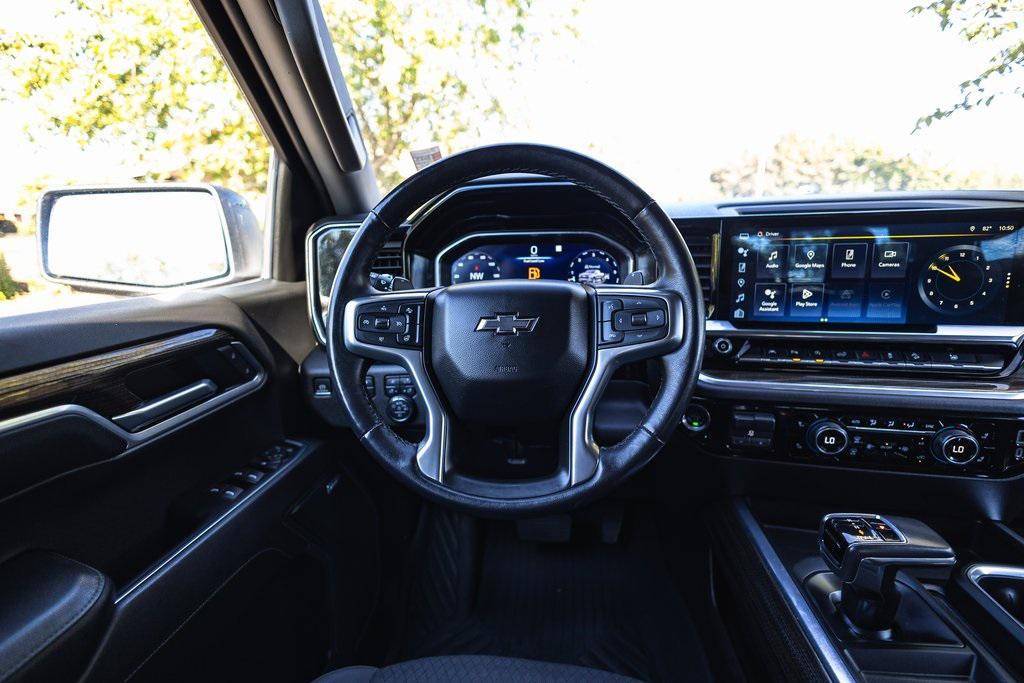 used 2022 Chevrolet Silverado 1500 car, priced at $42,155