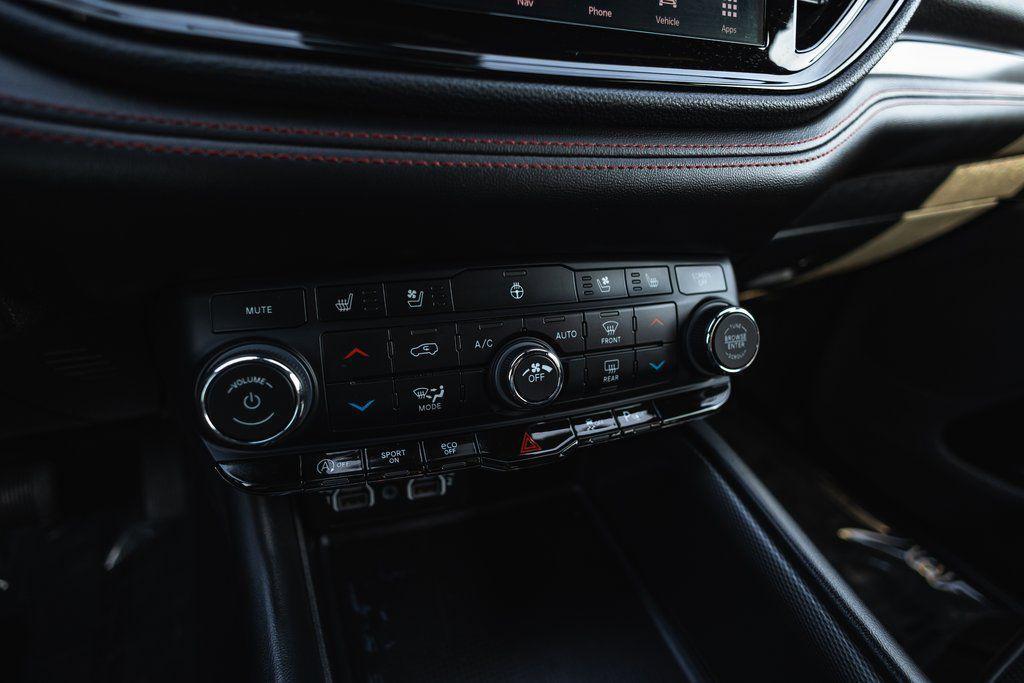 used 2023 Dodge Durango car, priced at $29,397