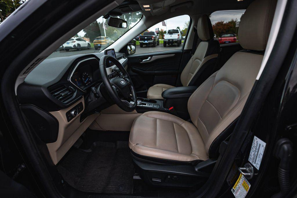 used 2022 Ford Escape car, priced at $19,449