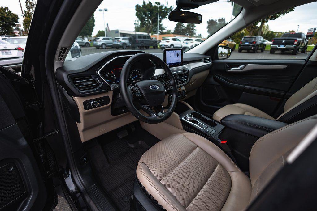 used 2022 Ford Escape car, priced at $19,449