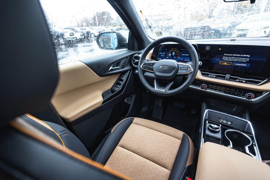 new 2026 Chevrolet Equinox car, priced at $35,777