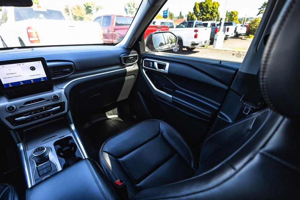 used 2023 Ford Explorer car, priced at $31,979