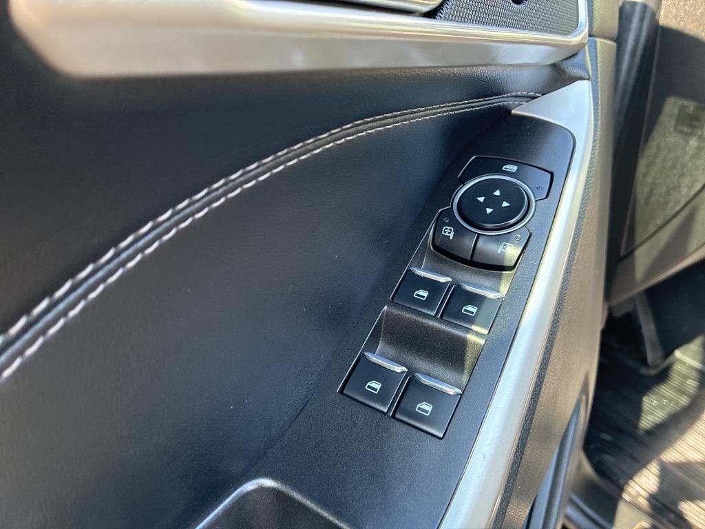 used 2023 Ford Explorer car, priced at $32,653