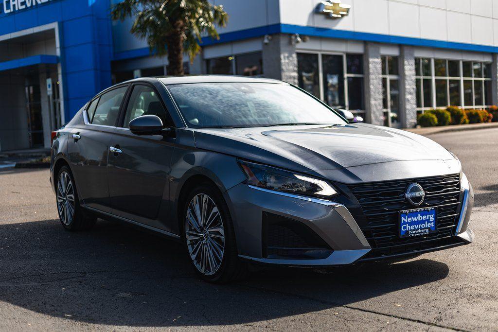 used 2023 Nissan Altima car, priced at $19,340